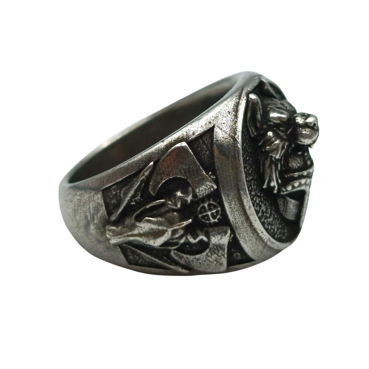 Viking warrior wolf ring from bronze