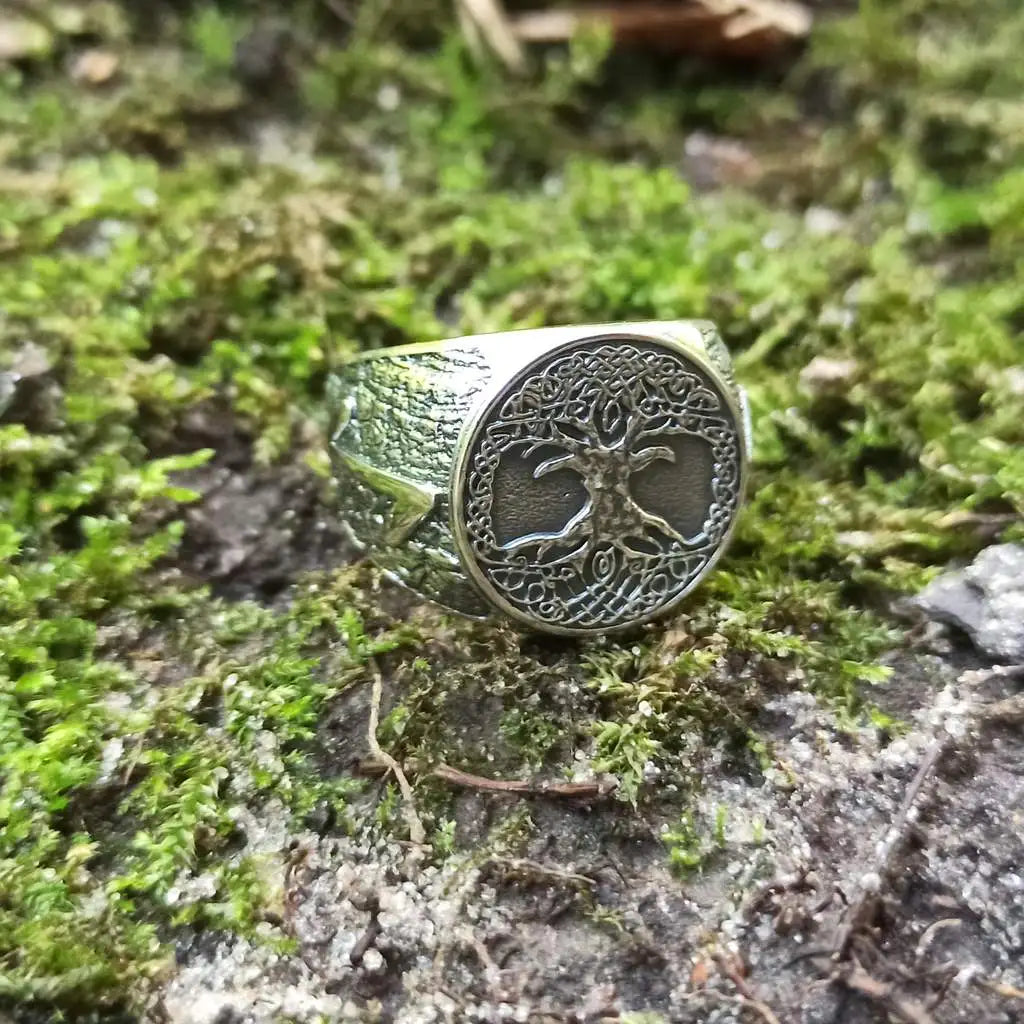 Sterling silver signet ring Tree of Life, Family ring, Yggdrasil ring, Tree Wedding Ring, Woodland Ring, offers Tree Ring Jewelry, Nature Ring